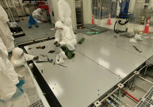 Installation of FFUs, HVAC, AHUs, MAUs, tiles, and pedestals