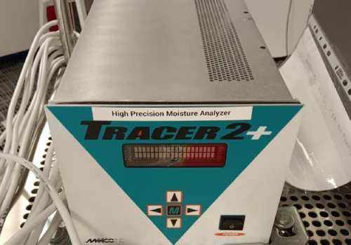 Moisture analyzers for humidity and H2O monitoring